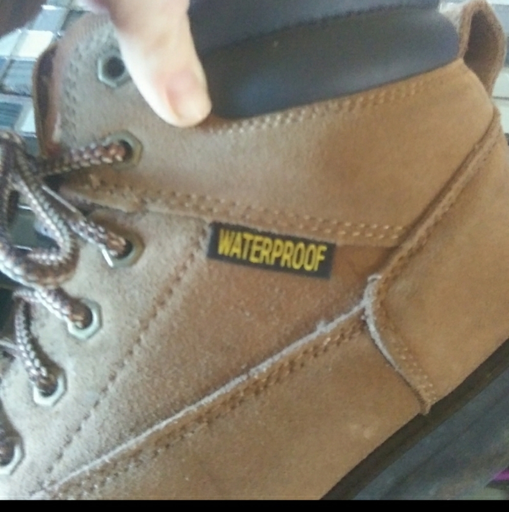 Mens boots